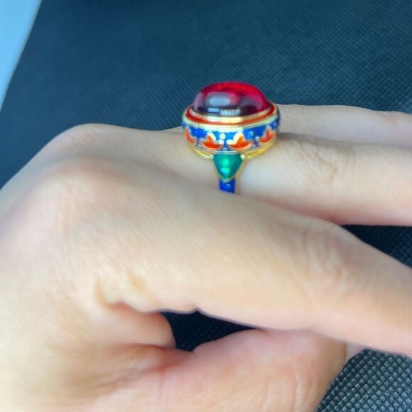 Red Cabochon Enamel Ring - Picture 17 of 17